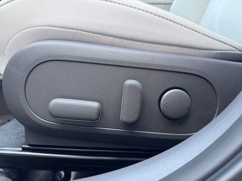 New 2026 Hyundai Kona SEL Premium image 25