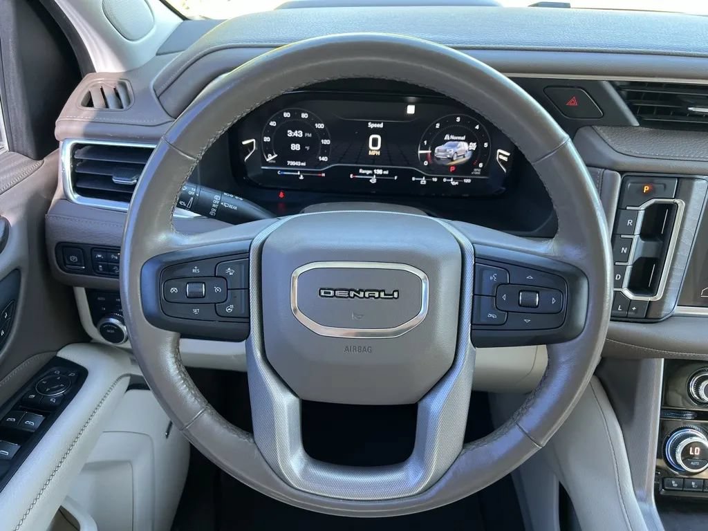 Used 2022 GMC Yukon Denali AWD/4WD image 24