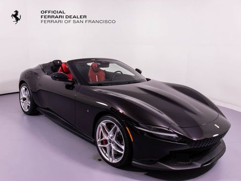 Certified 2024 Ferrari Roma Spider image 1