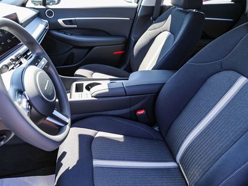 New 2025 Hyundai Sonata SEL image 17