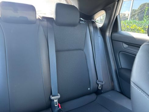 Used 2025 Honda Civic Sport image 36