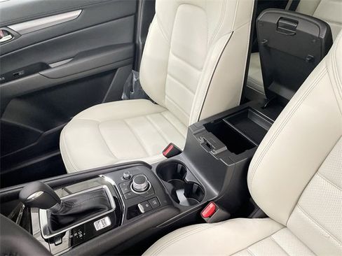 New 2025 MAZDA CX-5 AWD 2.5 S w/ Preferred Package image 25