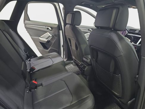 Certified 2025 Audi Q3 2.0T Premium w/ Convenience Package image 11