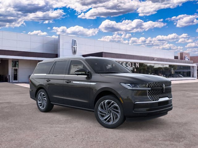 New 2026 Lincoln Navigator Reserve AWD/4WD image 7