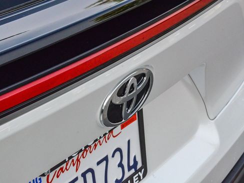 Certified 2025 Toyota bZ4X FWD image 8