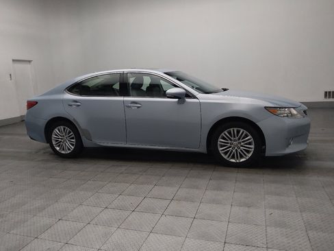 Used 2014 Lexus ES 350 w/ Luxury Package image 11