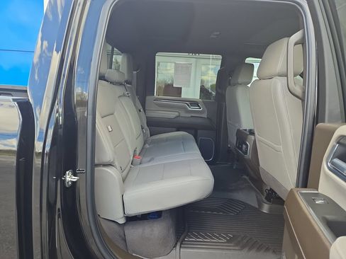 Certified 2025 Chevrolet Silverado 2500 LTZ w/ LTZ Premium Package AWD/4WD image 18