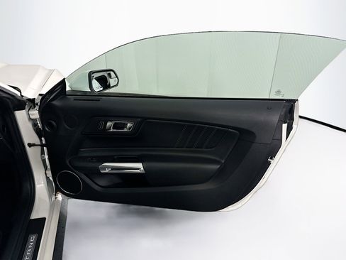 Used 2017 Ford Mustang Premium w/ Ecoboost Performance Package image 27