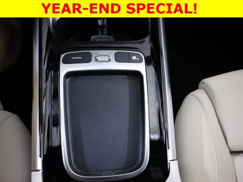 Certified 2025 Mercedes-Benz GLA 250 4MATIC image 26