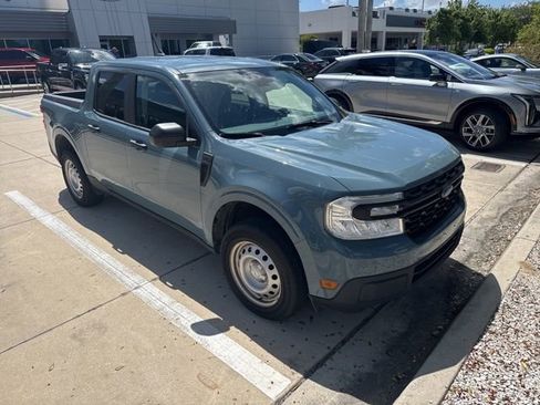 Used 2023 Ford Maverick XL FWD image 2