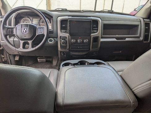 Used 2018 RAM 1500 Tradesman RWD image 15