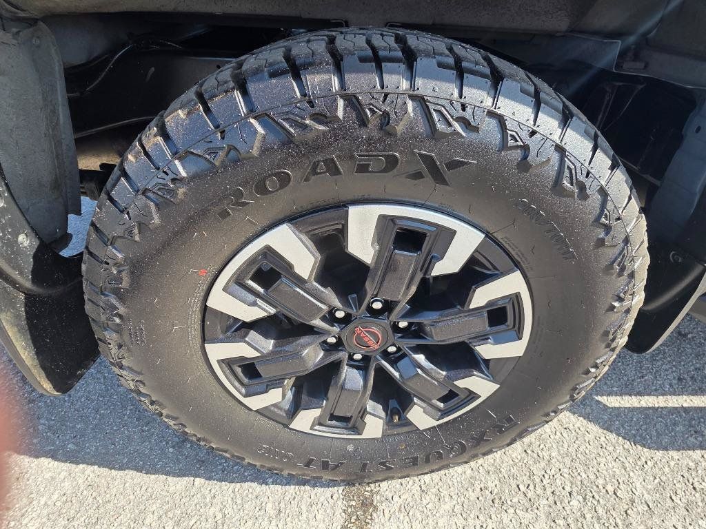 Used 2023 Nissan Frontier Pro-X w/ Pro Convenience Package RWD image 20
