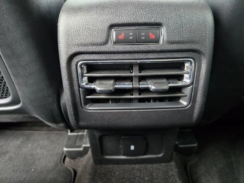 Used 2022 Lincoln Corsair FWD w/ Equipment Group 101A image 15