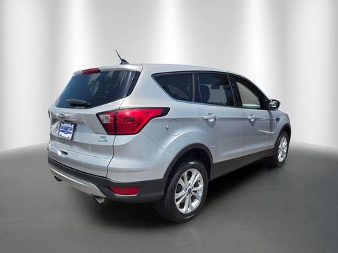 Used 2019 Ford Escape SE AWD/4WD image 5