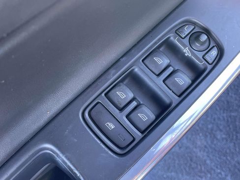 Used 2015 Volvo S60 T6 R-Design image 22