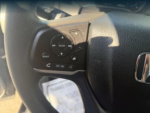 Used 2021 Honda Pilot LX image 18