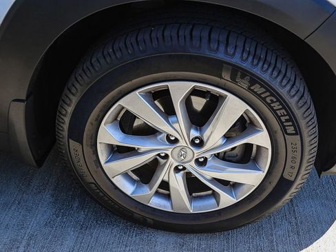 Used 2020 Hyundai Tucson Value FWD image 9