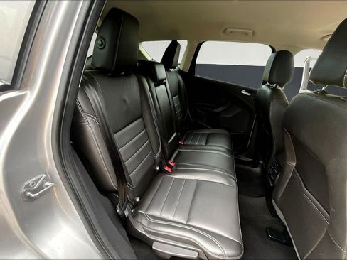 Used 2016 Ford Escape Titanium image 28
