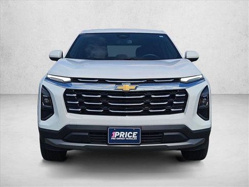 Used 2026 Chevrolet Equinox LT w/ LPO, Floor Liner Package FWD image 2