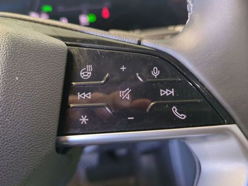 Used 2025 Audi Q5 Premium Plus w/ Premium Plus image 20