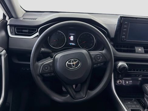 Used 2019 Toyota RAV4 LE w/ Carpet Mat Package FWD image 17