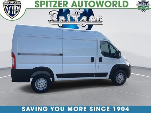 Used 2023 RAM ProMaster 2500 image 11