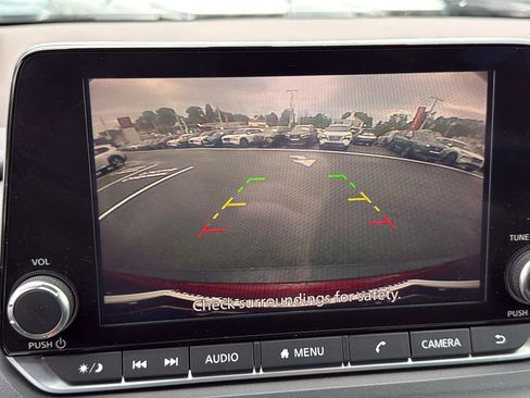 Certified 2023 Nissan Rogue S AWD/4WD image 14