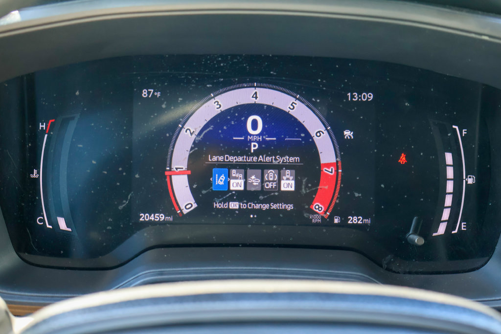 Used 2026 Toyota Corolla LE FWD image 13