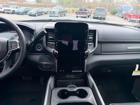 New 2026 RAM 2500 Laramie image 18