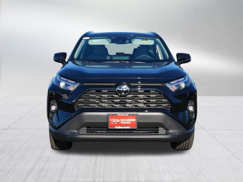 Certified 2025 Toyota RAV4 XLE Premium image 2