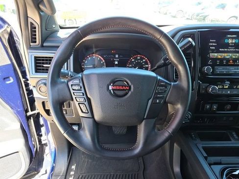 Used 2022 Nissan Titan PRO-4X w/ Pro-4x Convenience Package image 15