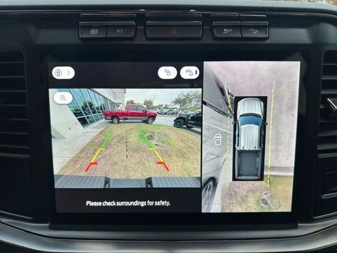 Certified 2024 Ford F250 Lariat w/ FX4 Off-Road Package image 18