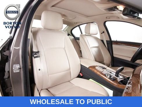 Used 2012 BMW 528i xDrive Sedan AWD/4WD image 22