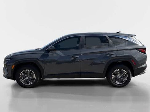 New 2026 Hyundai Tucson Blue SE AWD/4WD image 2