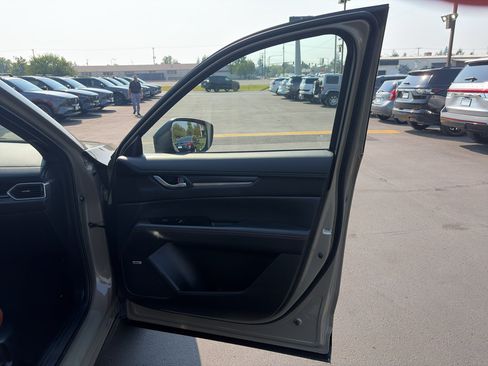 Used 2024 MAZDA CX-5 Carbon Edition AWD/4WD image 17