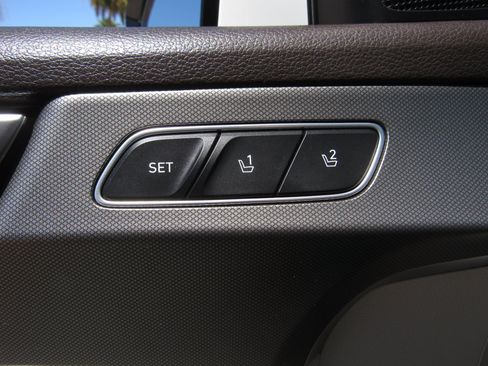 Used 2020 Hyundai Palisade Limited AWD/4WD image 24