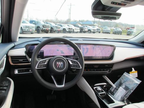 New 2026 Buick Envision Avenir image 12