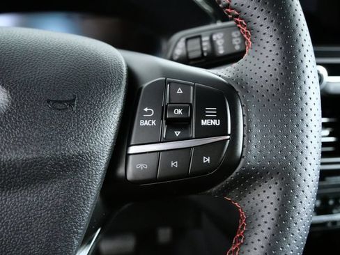 Certified 2025 Ford Escape ST-Line Select AWD/4WD image 22