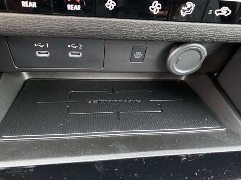 New 2026 Mitsubishi Outlander SEL image 14