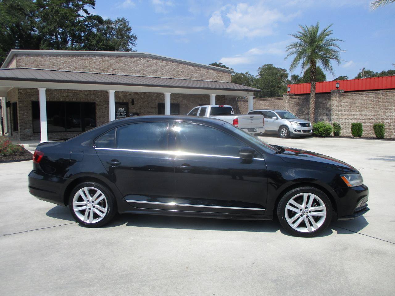 Used 2017 Volkswagen Jetta SEL FWD image 15