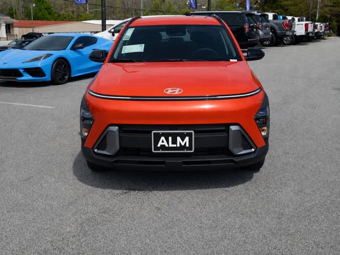 New 2027 Hyundai Kona SEL Sport FWD image 2