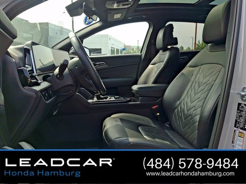 Used 2025 Kia Sportage X-Line w/ Premium Package AWD/4WD image 14