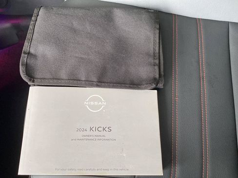 Certified 2024 Nissan Kicks SR w/ SR Premium Package FWD image 39