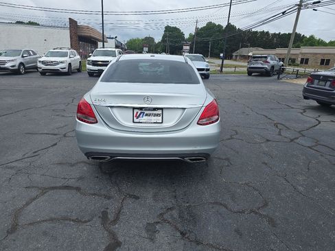 Used 2015 Mercedes-Benz C 300 Sedan image 7