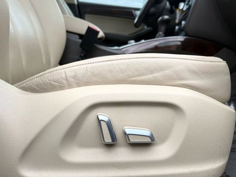 Used 2017 Audi Q5 2.0T Premium w/ Audi MMI Navigation Plus AWD/4WD image 42