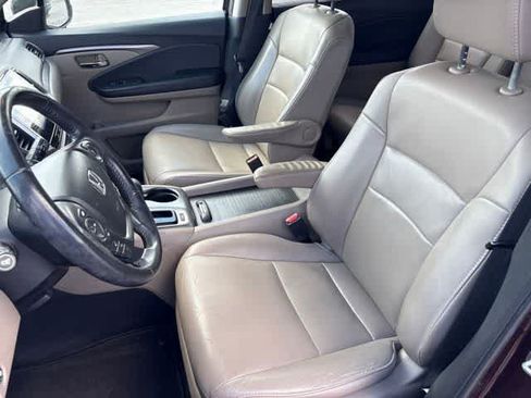 Used 2017 Honda Pilot EX-L image 11