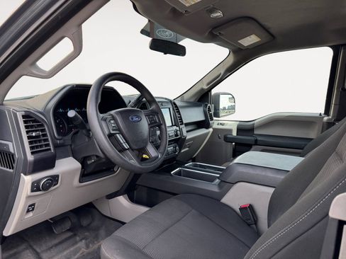 Used 2017 Ford F150 XL w/ Equipment Group 101A Mid AWD/4WD image 9