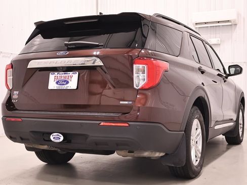 Certified 2020 Ford Explorer XLT w/ Class III Trailer Tow Package AWD/4WD image 10