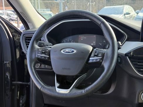 Used 2021 Ford Escape SE w/ Convenience Package image 18