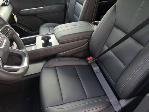 New 2026 GMC Acadia Elevation w/ Elevation Premium Package image 24